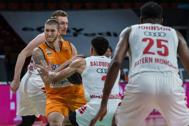 积更丰富的 积更丰富的